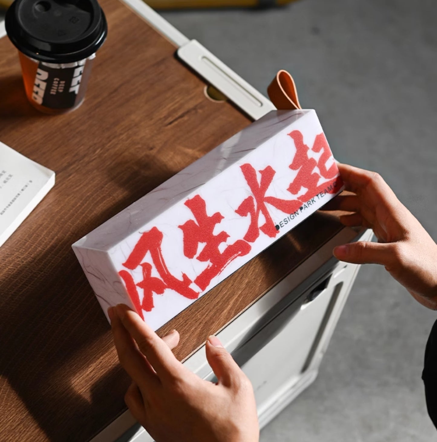 Creative Light Boxes｜Acrylic - Artistic Design